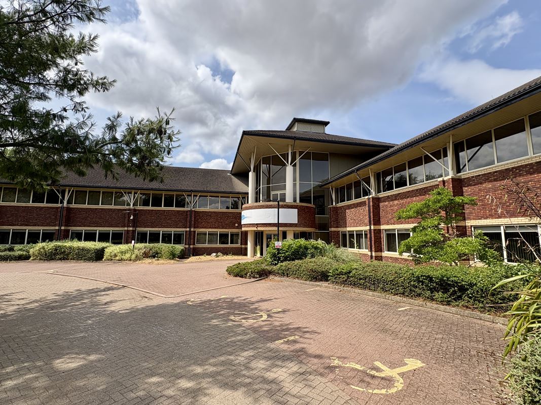 22,358 Sq Ft , Swallow House, University Of Warwick Science Park CV4 - Available