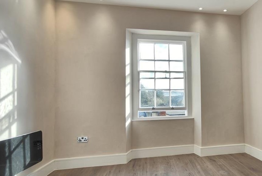 1,265 Sq Ft , 65 Cheap Street DT9 - Sold STC