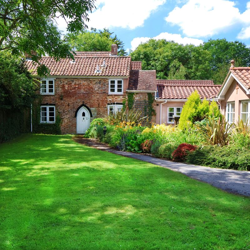 3,115.8 Sq Ft , Somerset Court, Harp Road TA9 - Available