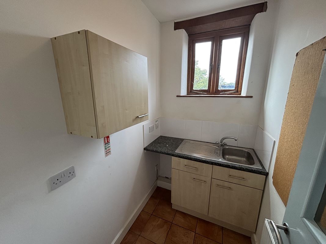 533 Sq Ft , 5 Higher Ford, Ford TA4 - Available