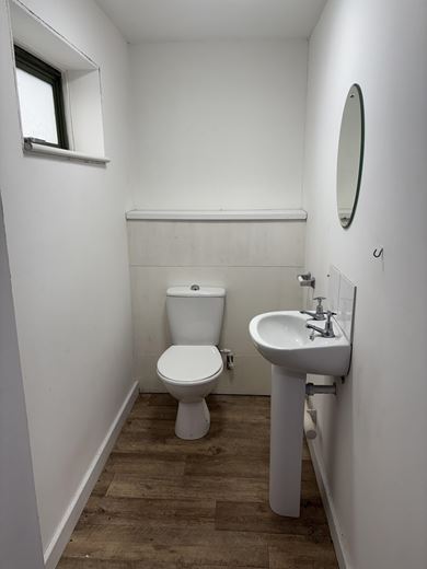 414 Sq Ft , Inno House, Prigg Lane TA13 - Available