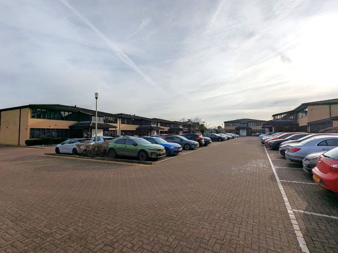 2,080 to 5,385 Sq Ft , Wellbrook Court, Wellbrook Way CB3 - Available