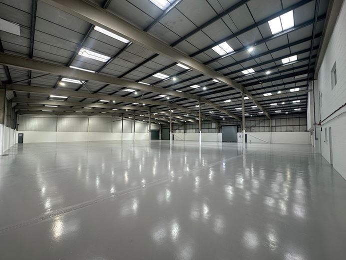 44,684 Sq Ft , 41 Edison Road PE27 - Available