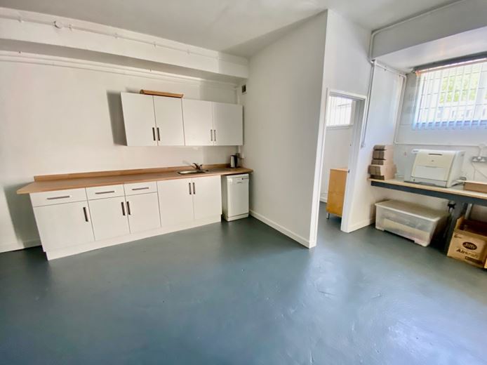 1,025 Sq Ft , Unit 17, Brassmill Enterprise Centre BA1 - Available