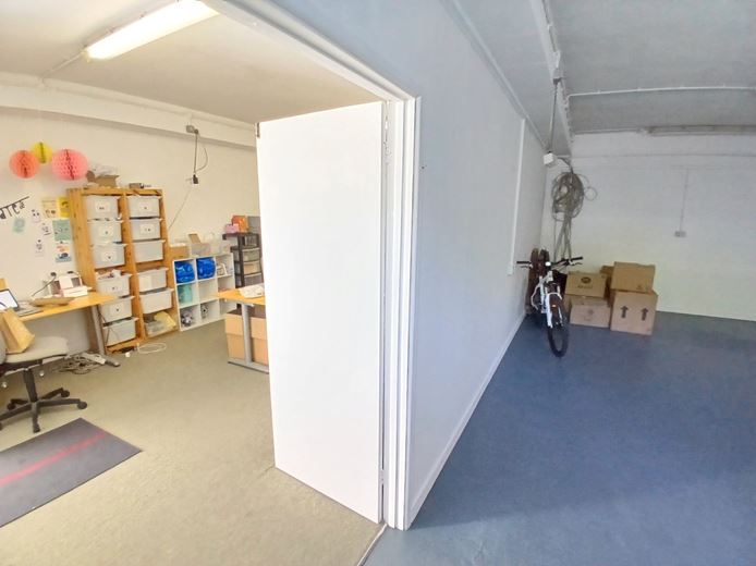 1,025 Sq Ft , Unit 17, Brassmill Enterprise Centre BA1 - Available