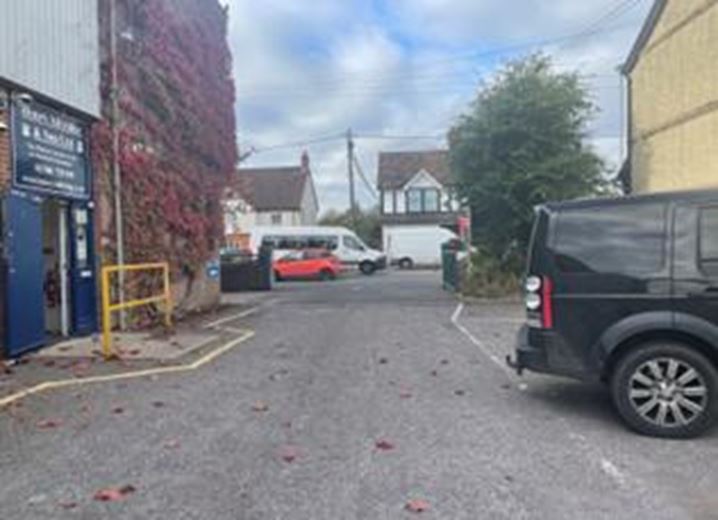 4,655 Sq Ft , Unit 1 , Bath Road SN10 - Available