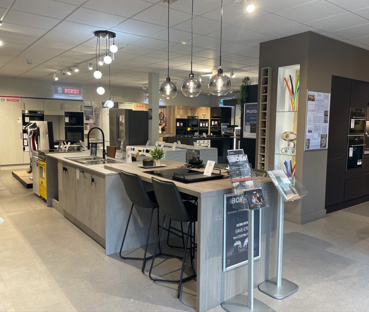 7,581 to 16,536 Sq Ft , White Horse Business Park, Epsom Road BA14 - Available