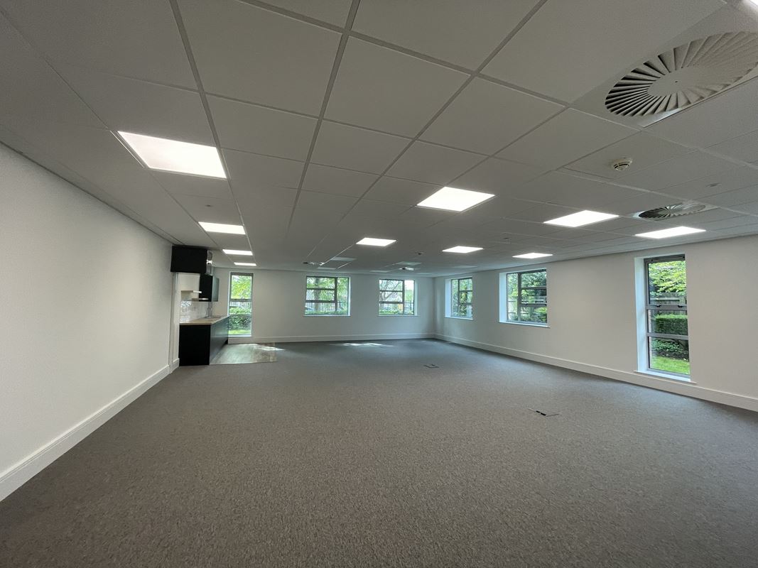 1,093 to 1,103 Sq Ft , Corum 1&2, Corum Office Park BS30 - Available