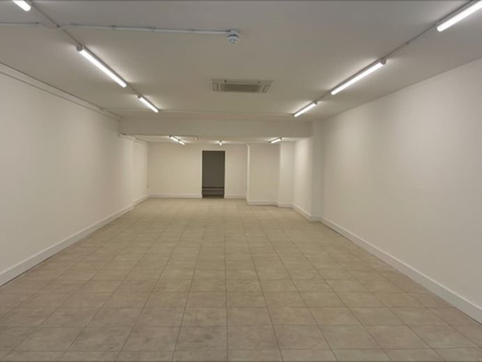 861 to 980 Sq Ft , Units 1 To 3, 2-3 Silver Street BA14 - Under Offer