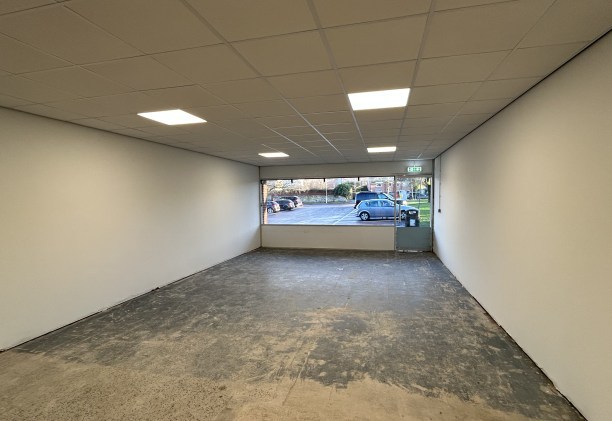 735 to 1,437 Sq Ft , 1- 2 Ellendune Shopping Centre SN4 - Available