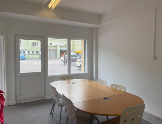 1,025 Sq Ft , Unit 17, Brassmill Enterprise Centre BA1 - Available