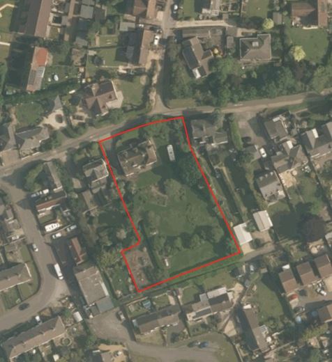 0.68 acres , 27 Wilcot Road SN9 - Sold STC
