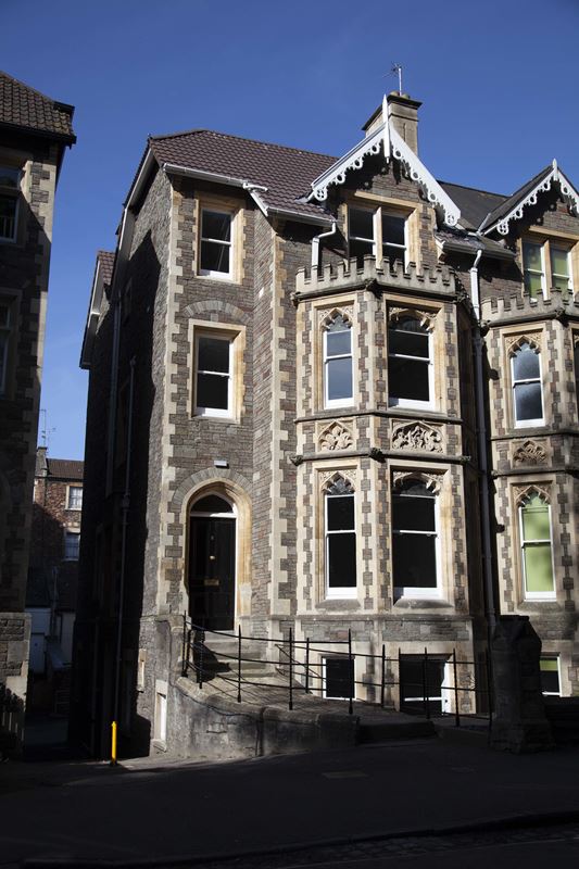 2,490 Sq Ft , 8, Elmdale Road BS8 - Under Offer