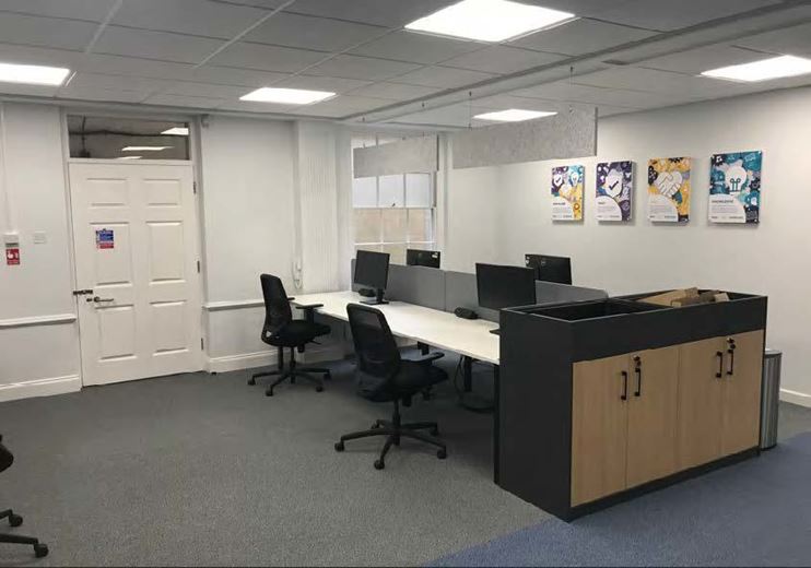 2,741 to 4,122 Sq Ft , Queen Square House, Queen Square Place BA1 - Available