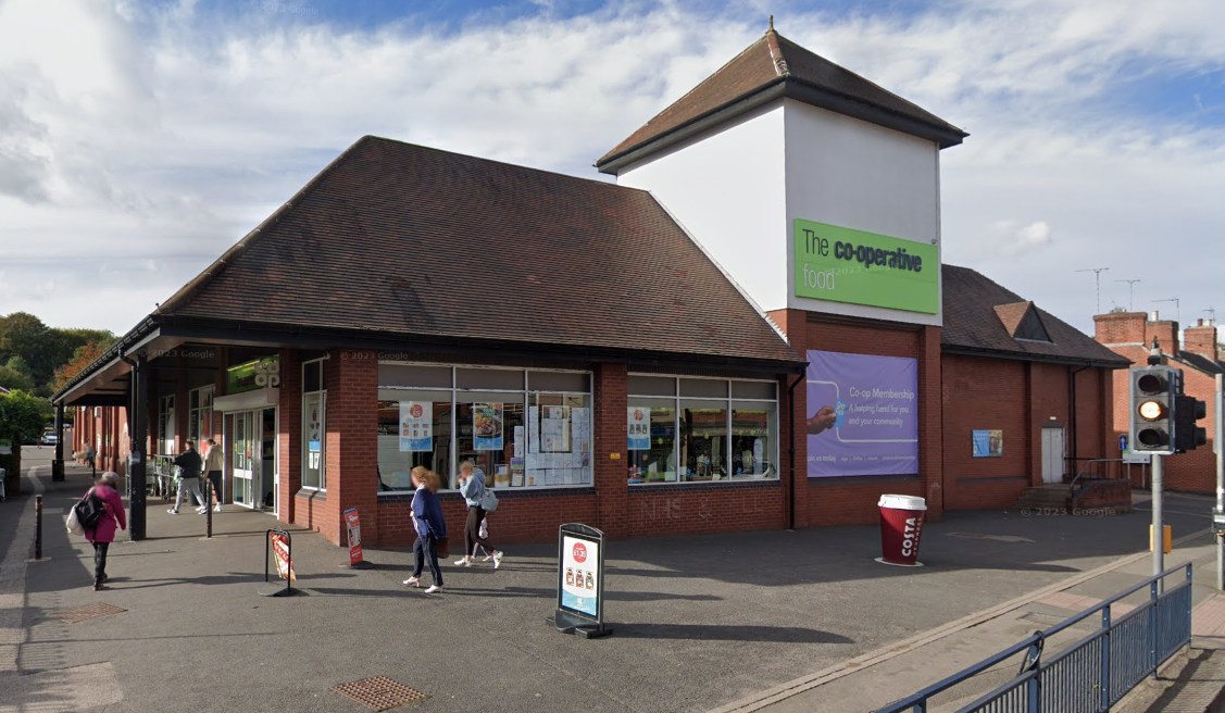 1,752.2 Sq M , 9 Derby Road LE65 - Available