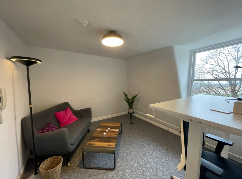 1,361 Sq Ft , 2nd & 3rd Floors, 18 Brock Street BA1 - Available