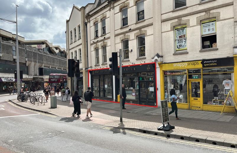 621 Sq Ft , 11 , Union Gate BS1 - Available