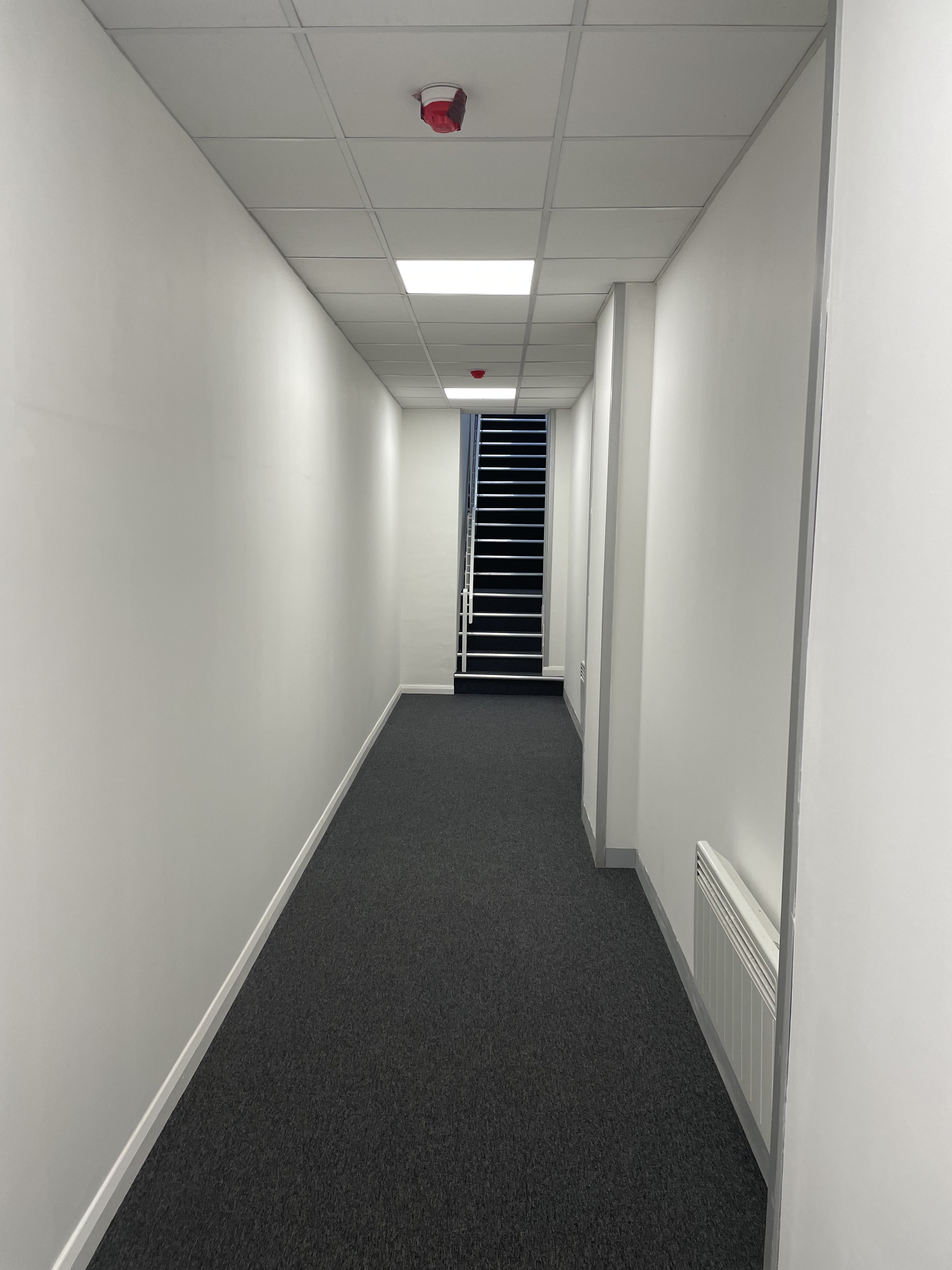 1,758 Sq Ft , 22 - 23, Burleigh Street CB1 - Under Offer