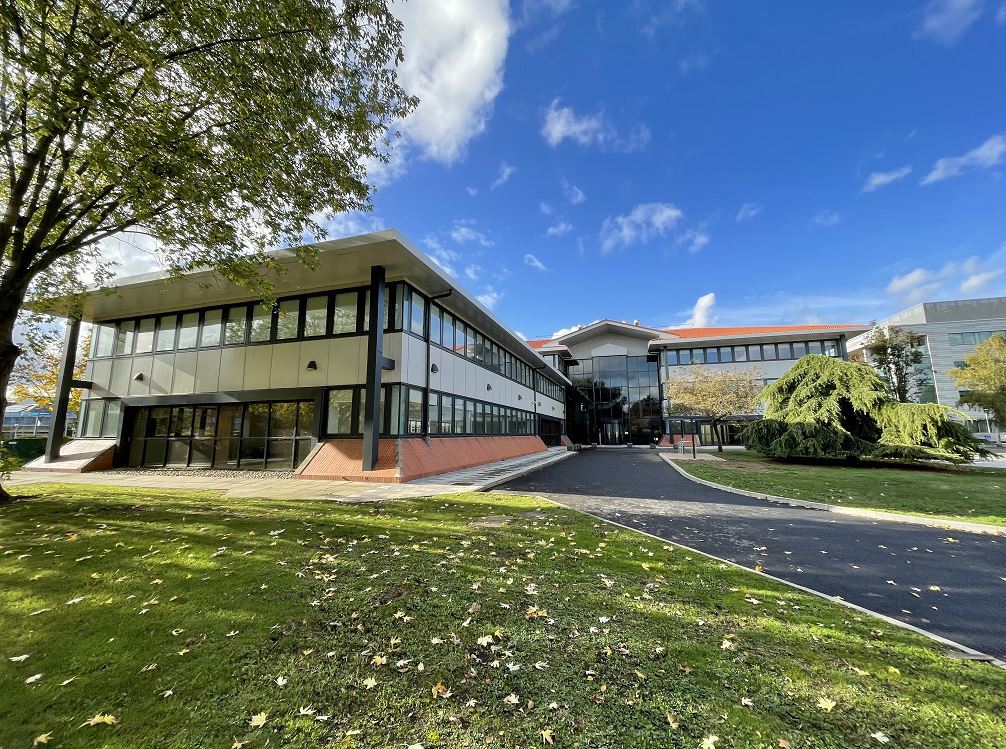3,000 to 7,545 Sq Ft , Suite 1 270 Cambridge Science Park, Milton Road CB4 - Available