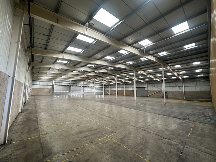44,684 Sq Ft , 41 Edison Road PE27 - Available