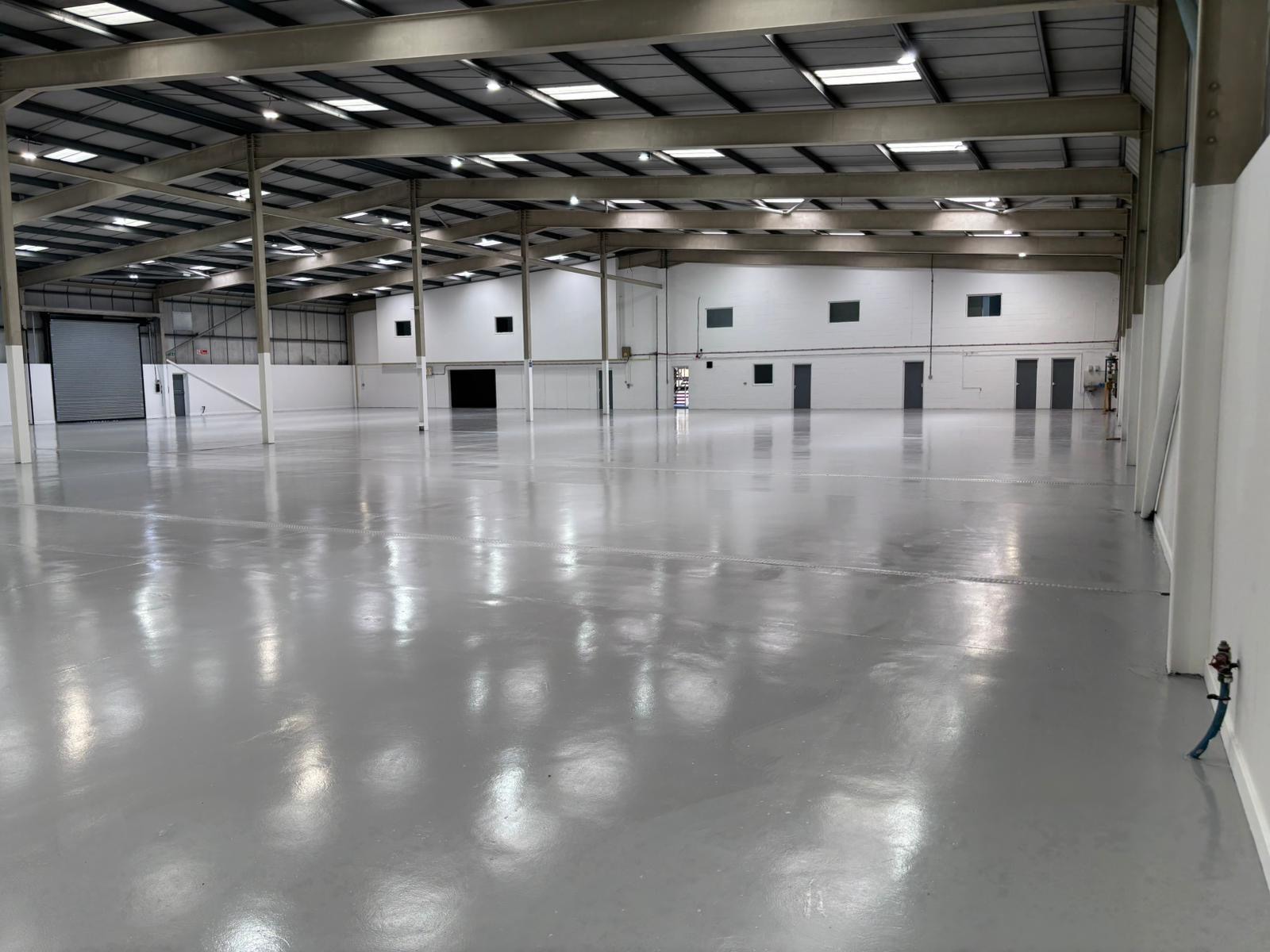 44,684 Sq Ft , 41 Edison Road PE27 - Available