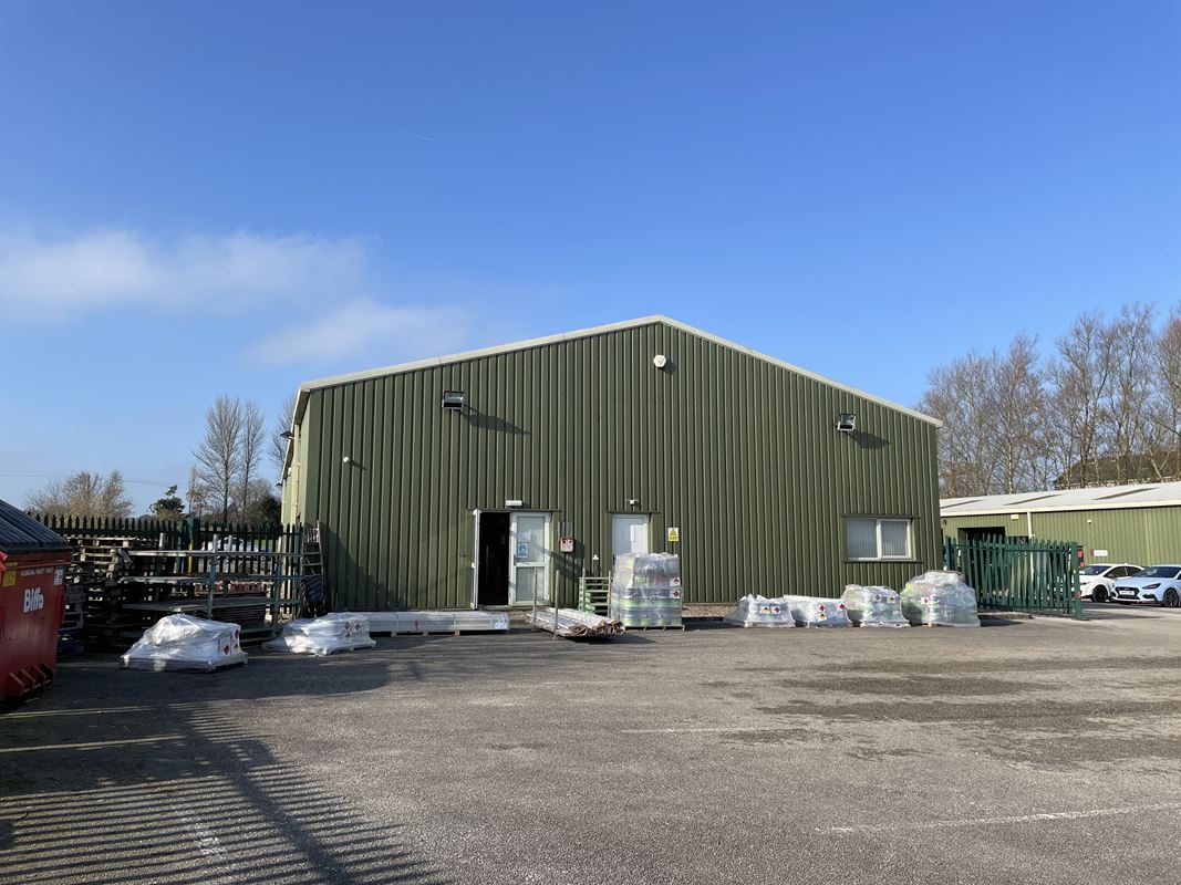 5,934 Sq Ft , Unit 4 Saltergate Business Park, Burley Bank Road  HG3 - Available