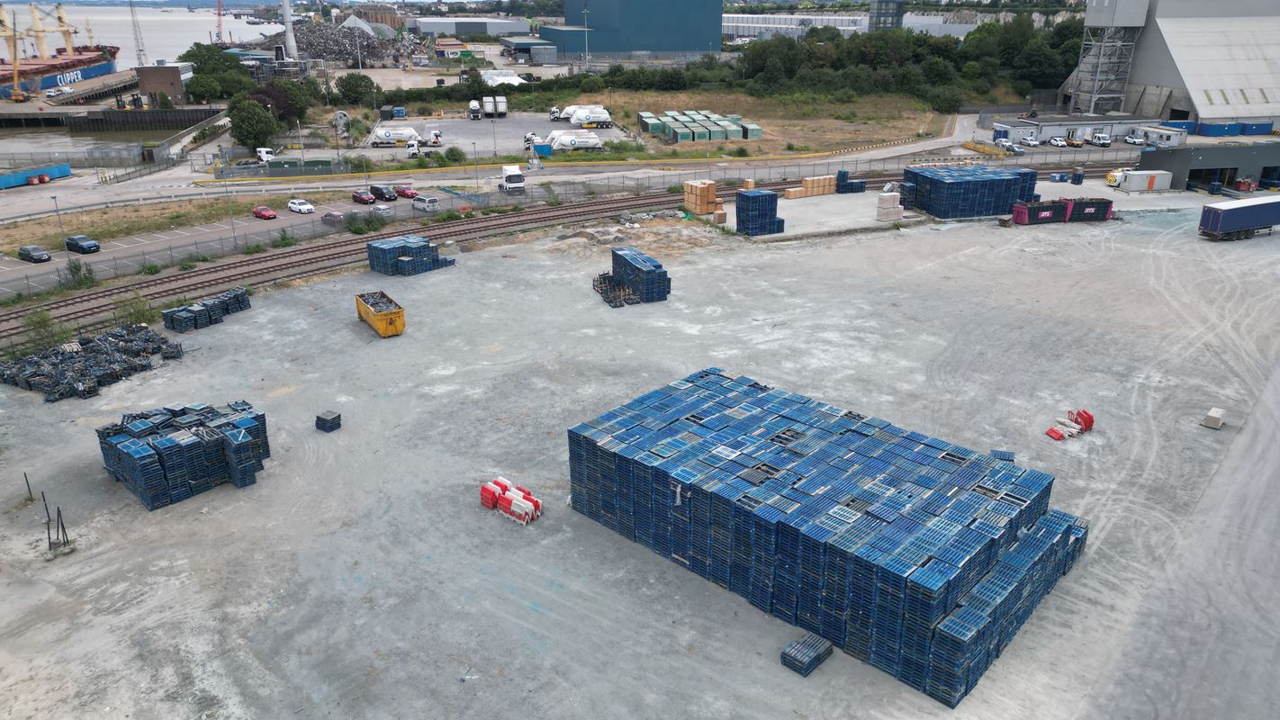 2 to 7 acres , 7-Acre Class 1 IOS Site, Northfleet DA11 - Available