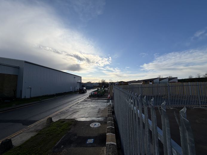 0.538 acres , Plot 2 Horsecroft Road CM19 - Available