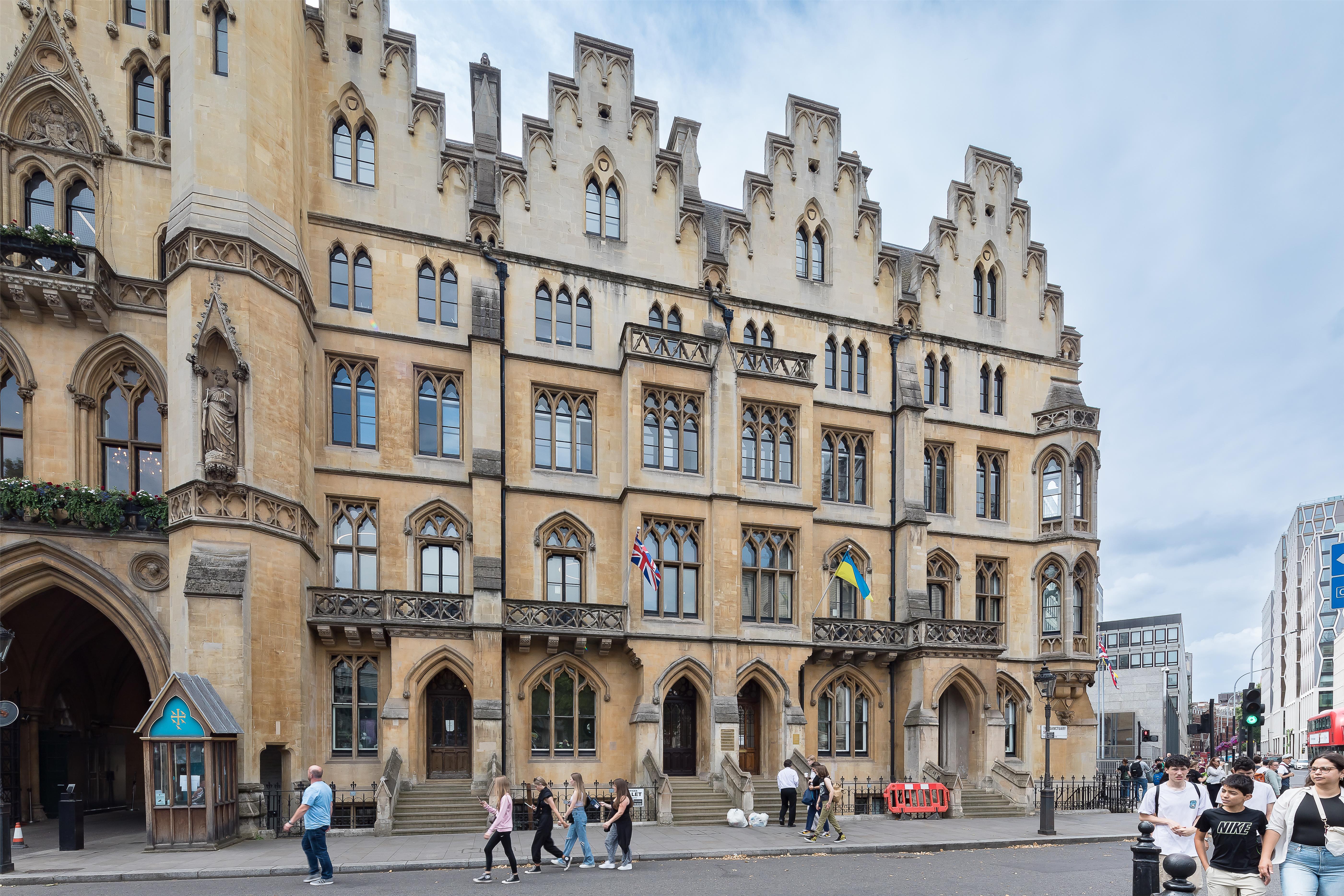 1,012 to 4,579 Sq Ft , 5-8 The Sanctuary, 5-8 The Sanctuary SW1P - Available