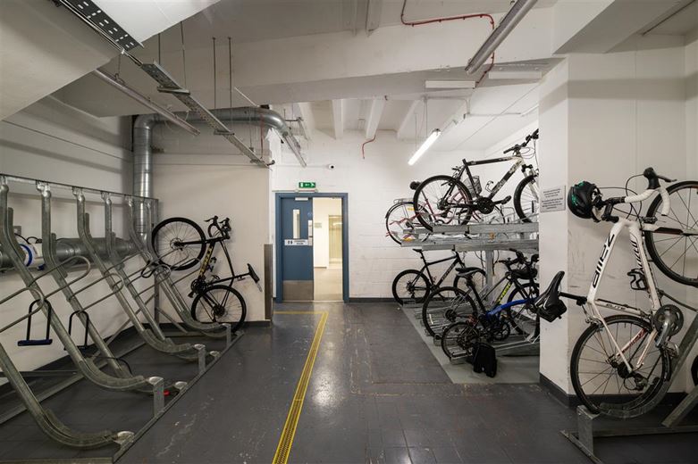 3,001 to 34,369 Sq Ft , 5 Old Bailey EC4M - Available