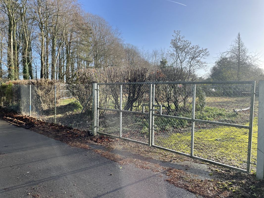 0.74 acres , The Hollies, Off Aldermaston Road RG24 - Available