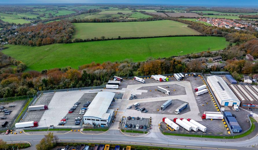 4.3 acres , 6-7, Menzies Road CT16 - Available