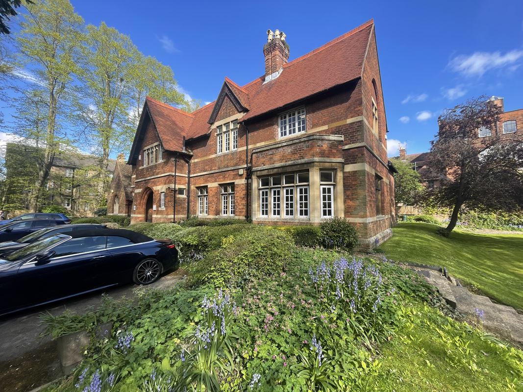 3,087 Sq Ft , St Thomas House, Becket Street OX1 - Available