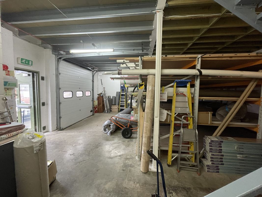 1,566 Sq Ft , Unit 8 Glenmore Business Centre OX29 - Available