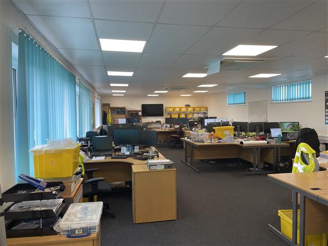 17,647 Sq Ft , 43-44 Aston Road PO7 - Available