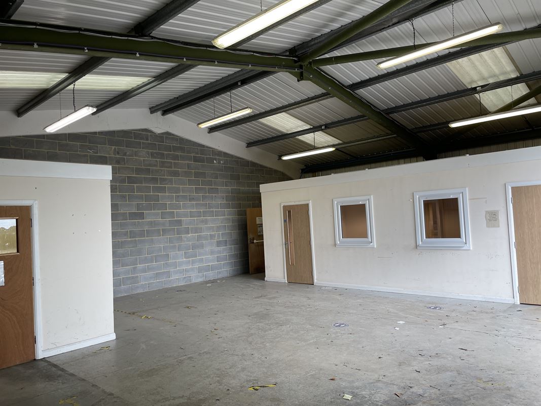 1,328 Sq Ft , 5c Saltergate Business Park, Burley Bank Road HG3 - Available