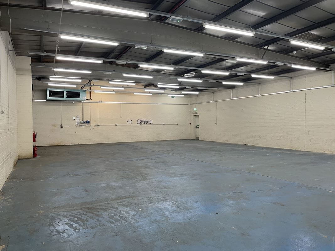 7,716 Sq Ft , 2 Handsworth Street M12 - Available