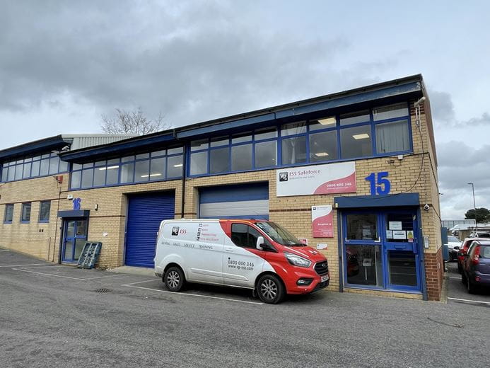 869 to 2,529 Sq Ft , Units 15 & 16, Priestley Way RH10 - Available