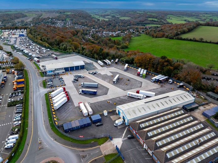 4.3 acres , 6-7, Menzies Road CT16 - Available