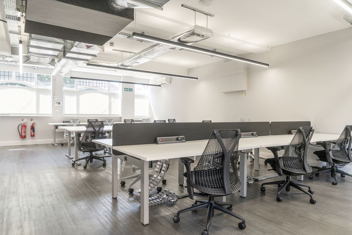 1,754 Sq Ft , 8 Hollybush Row OX1 - Available