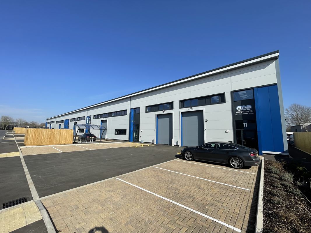 4,036 to 8,072 Sq Ft , Stanton Harcourt Road OX29 - Available