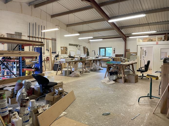 3,062 Sq Ft , Unit 2a Glenmore Business Centre OX29 - Available