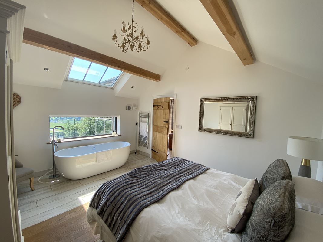 2.3 acres , Llangyniew SY21 - Available