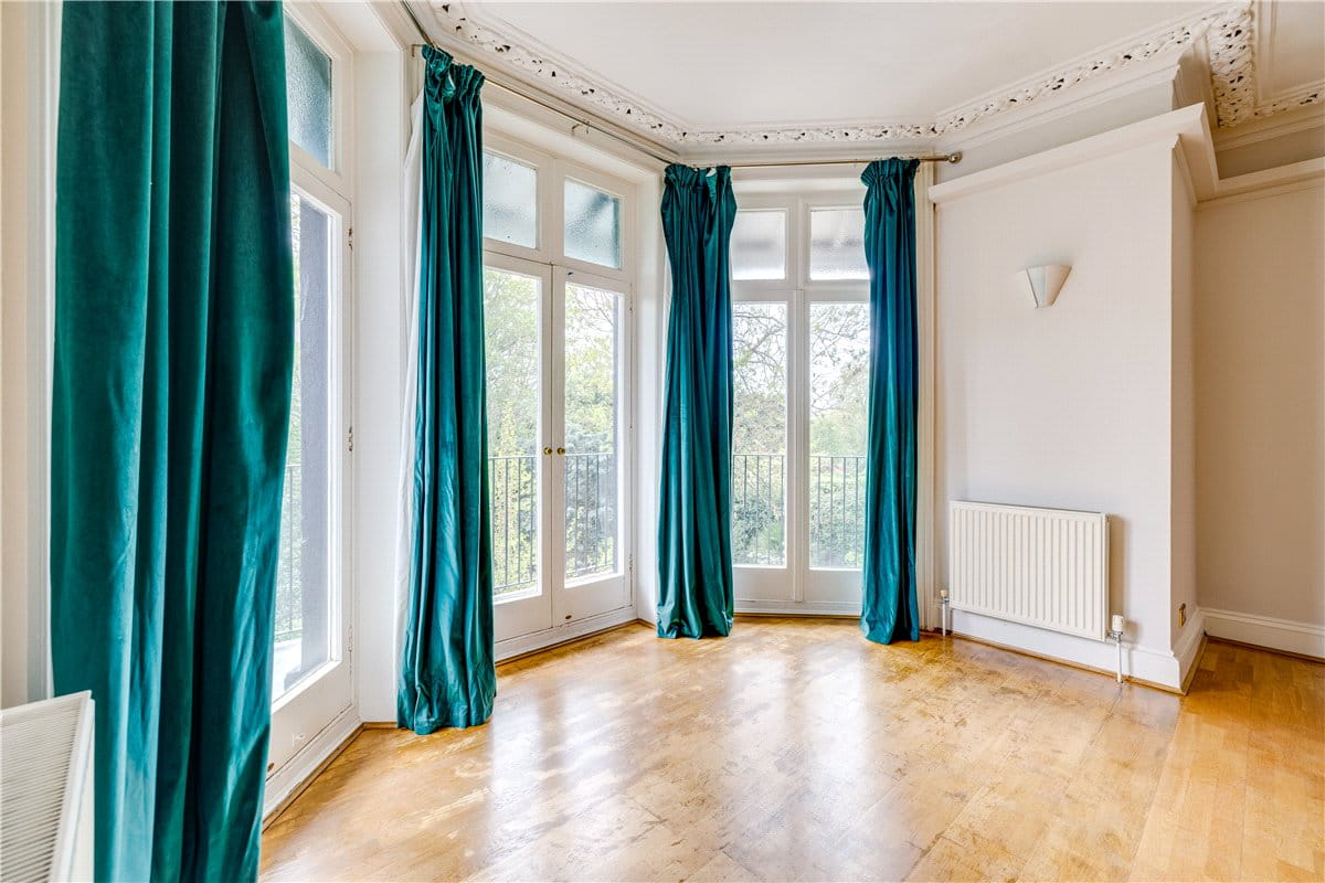 2 bedroom , Petersham Road, Richmond TW10 - Let Agreed