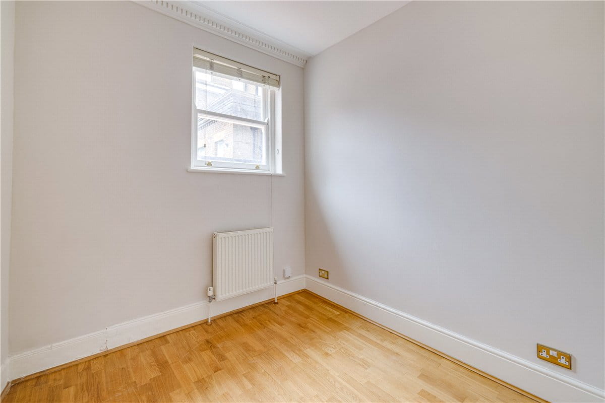 2 bedroom , Petersham Road, Richmond TW10 - Let Agreed