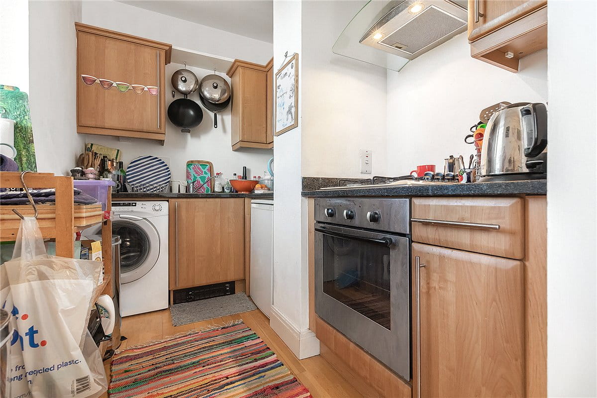 1 bedroom flat, Vineyard Heights, 30 Mortlake High Street SW14