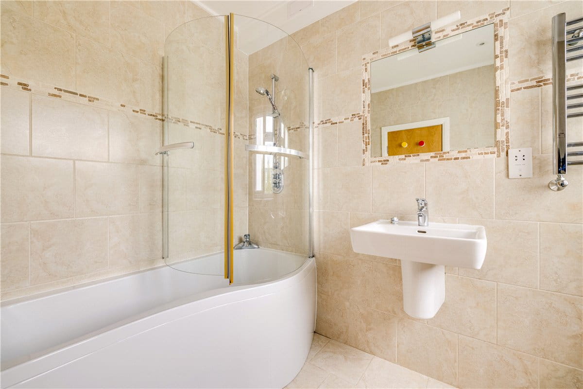 1 bedroom flat, Deodar Road, London SW15 - Available