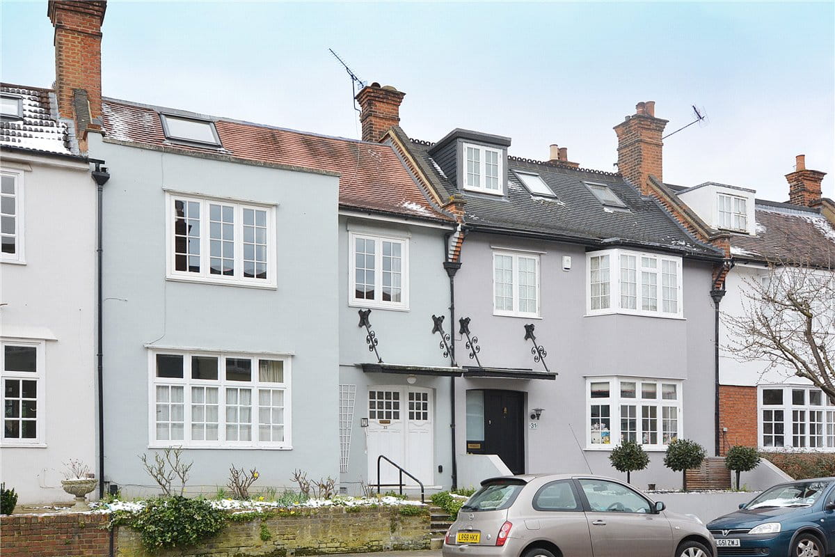 1 bedroom flat, Clavering Avenue, London SW13 - Let Agreed