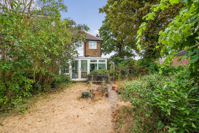 3 bedroom house, Dukes Avenue, Richmond TW10