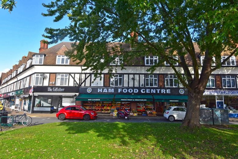 1 bedroom flat, Richmond Road, Kingston upon Thames KT2 - Let Agreed